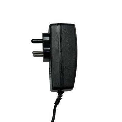 Tamrock Linear Power Supply (9V 2A  Center -)
